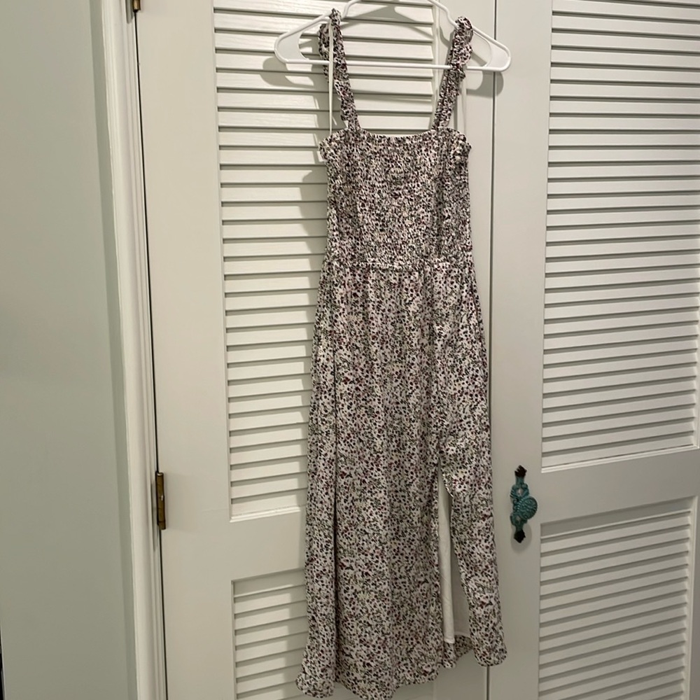 Abercrombie Floral Midi Dress. SMALL